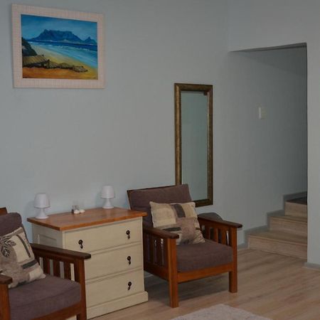 Seaforth Beach Apartment Кейптаун Екстериор снимка